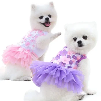 2023 Új tavaszi nyári kutya Cothes Háziállatok hercegnő ruha pamut barackvirág szoknya kis kutyaöltöztetéshez Kisállat ruházati kellékek