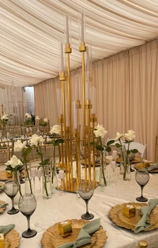 2pc10db / tétel 8 fej fém gyertyatartó arany gyertyatartó akril esküvői asztal középpont gyertyatartók gyertyatartó dekoráció