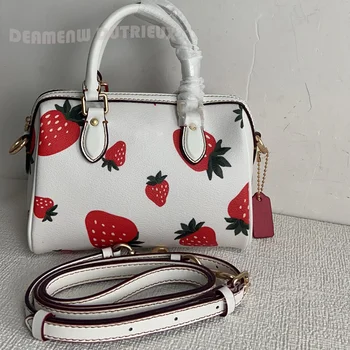 fehér bőr piros gyümölcs graffiti táska nyomtatott eper színű női crossbody táskák alkalmi aranyos lány táskák doboz Messenger táskák