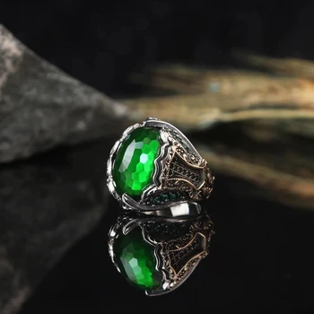 Új cinkötvözet zöld drágakő gyűrű férfiaknak Divat trend cirkon ujjgyűrű női parti ékszerek